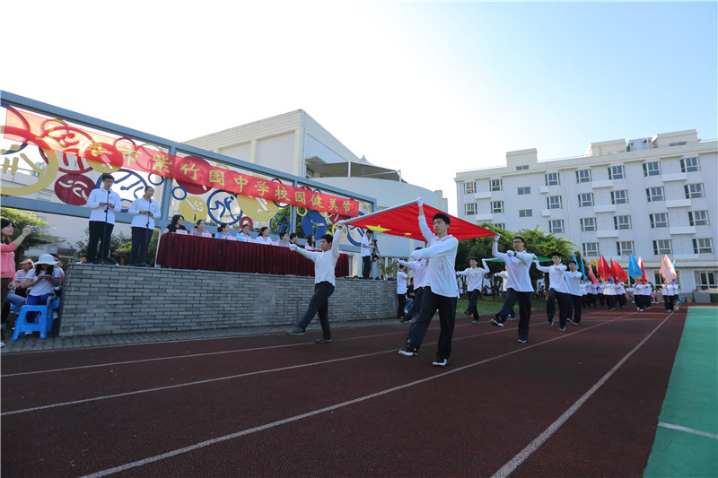 OT2B3197.jpg
