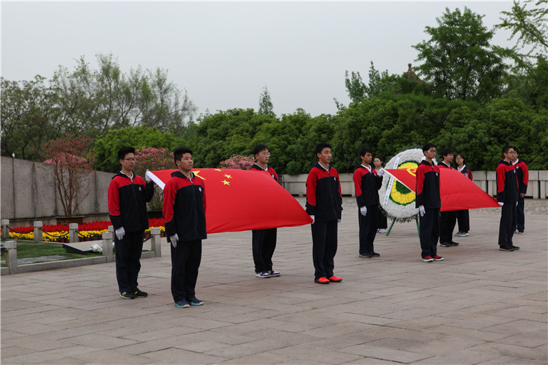 cddf8e74-e6a7-47cb-830a-cf3ff779d40d.jpg