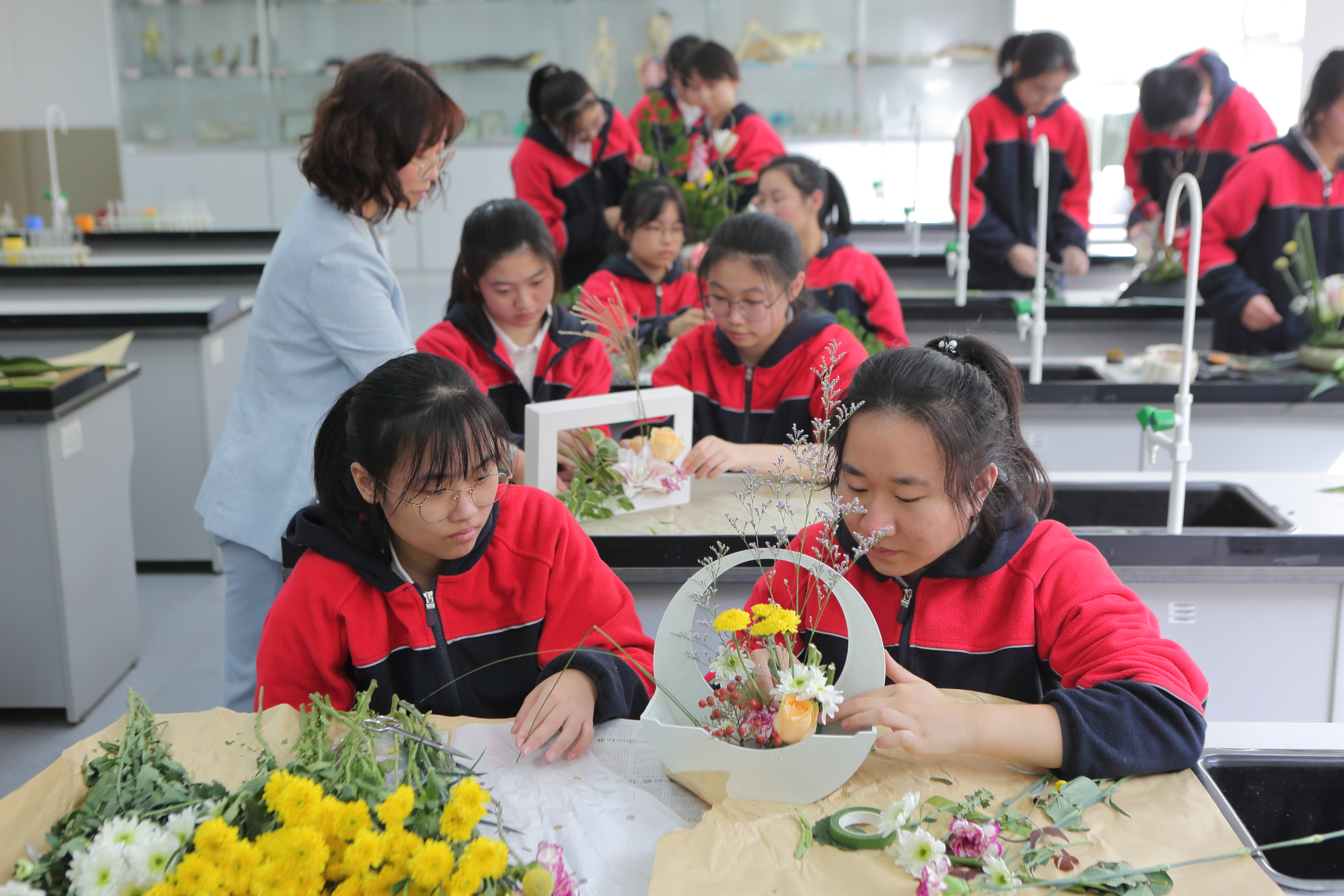 花艺芬芳（1106生物实验室）.JPG