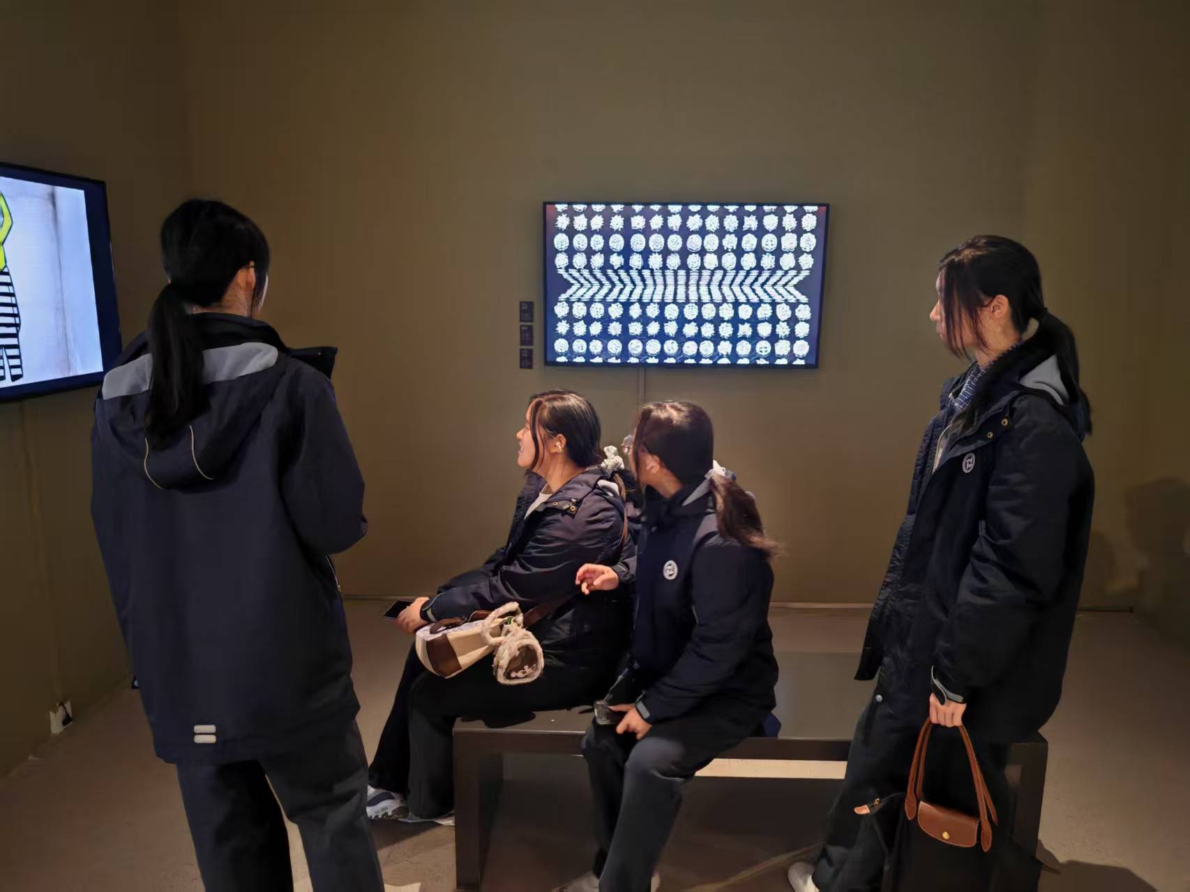 微信图片_20260316075322_3477_37.jpg