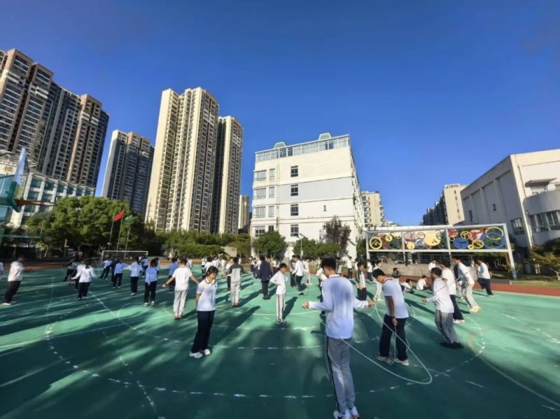 图片 21.jpg 图片 21.jpg