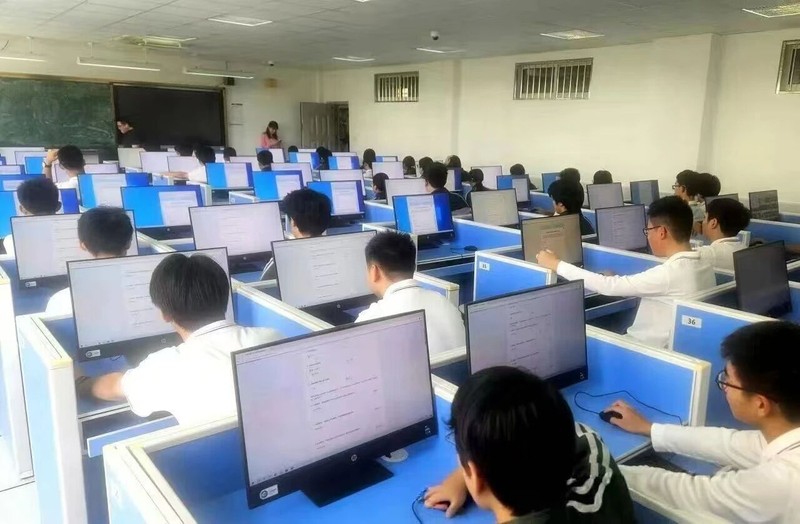 图片 13.jpg 图片 13.jpg