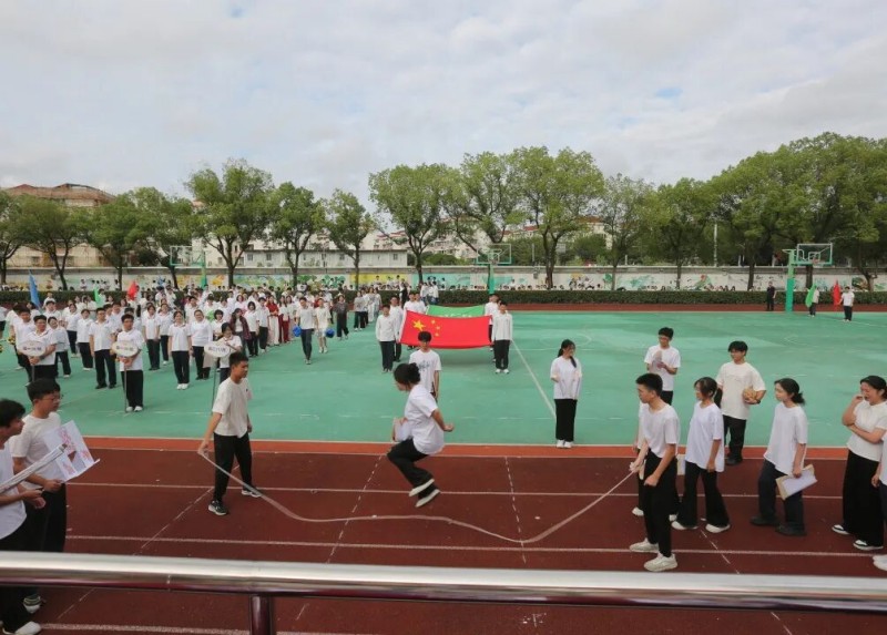 图片 9.jpg 图片 9.jpg