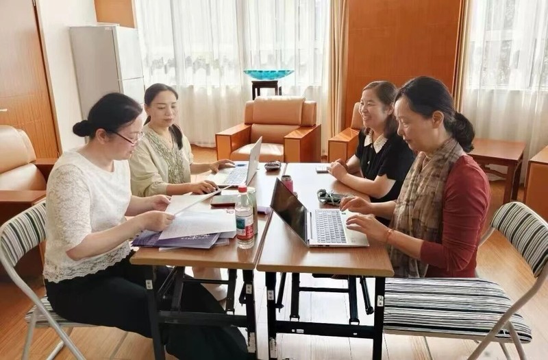 图片 11.jpg 图片 11.jpg