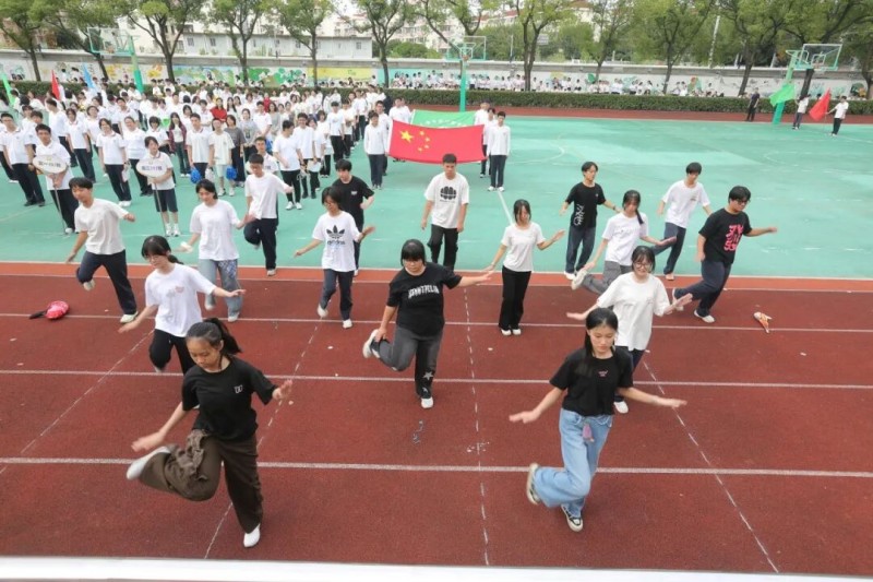 图片 11.jpg 图片 11.jpg